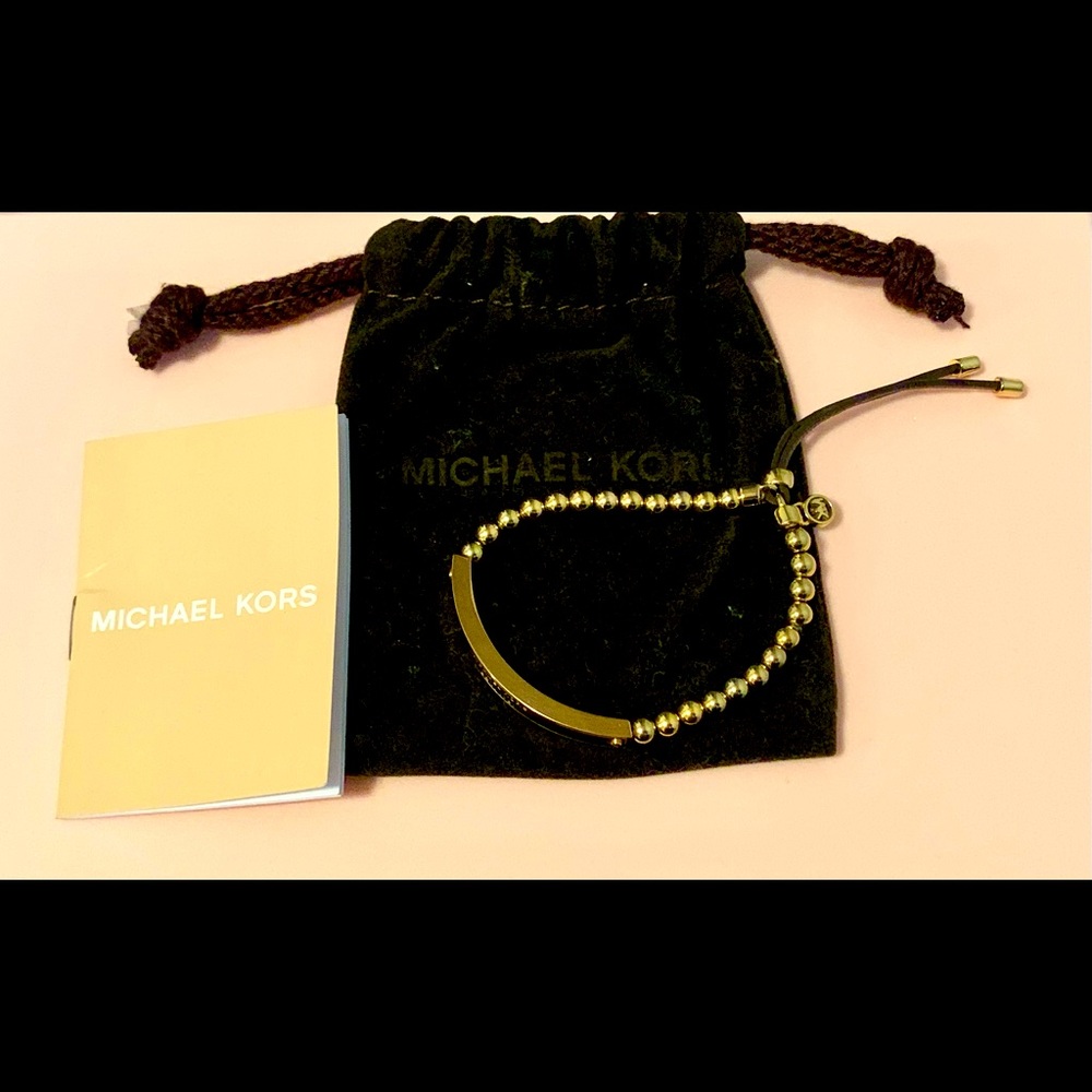 Michael KORS Plaque Stretch Gold Beaded Bracelet